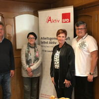 Von links: Robert Hesselbach, Fraktionsvorsitzender, Ilse Hohmeier, Vorsitzende AG Selbst Aktiv in der LandkreisSPD-Würzburg, Doris Wolf, stellv. OV-Vorsitzende, Detlef Wolf, OV-Vorsitzender der SPD Rottendorf